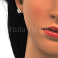 Prata 925 Italiana - 02.285.0053 Brinco de Tarrachinha de Pressão, Estilo Floral, com  Zirconia, Polimento Extra Fino, Folheado a Ouro Sobre Prata 925